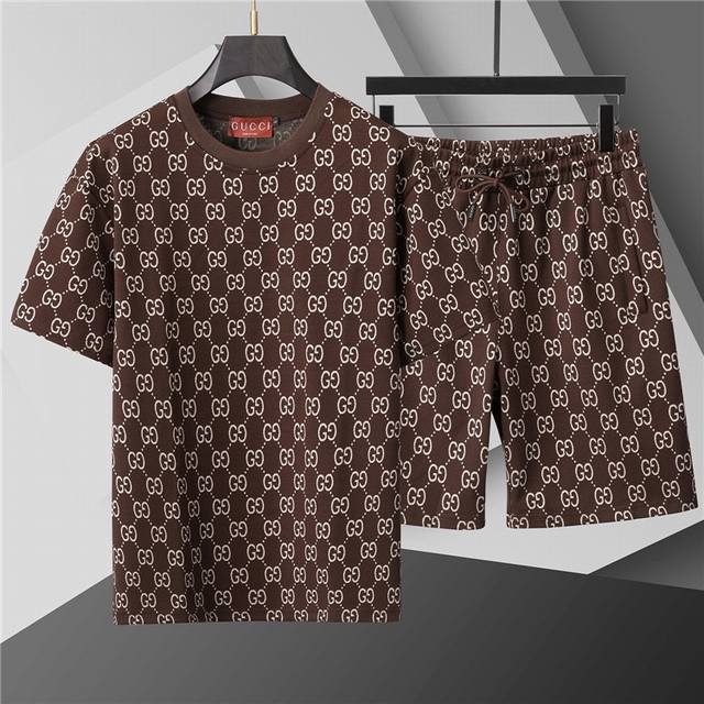 2025 Spring and Summer New T-shirt. Early Spring New Men's Round Neck Classic Lo