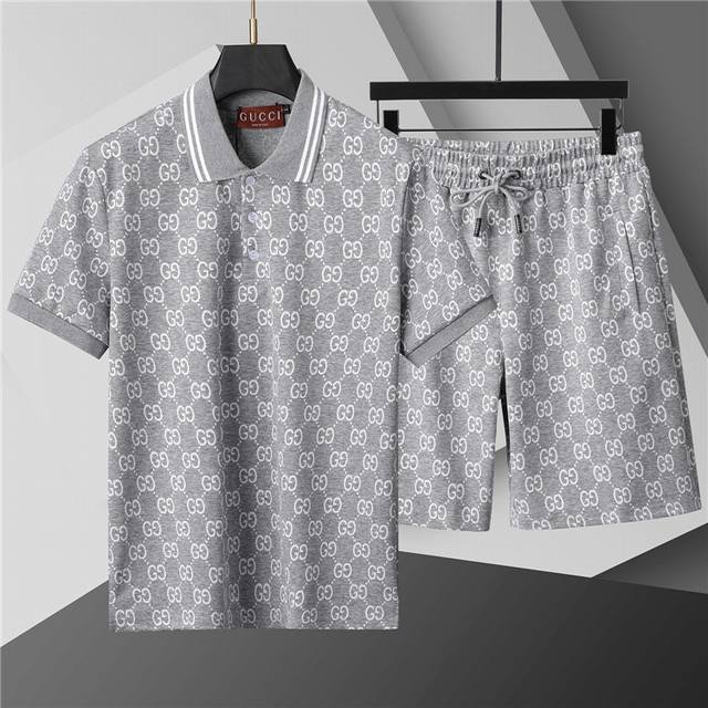 2025 Spring and Summer New T-shirt. Early Spring New Men's Round Neck Classic Lo