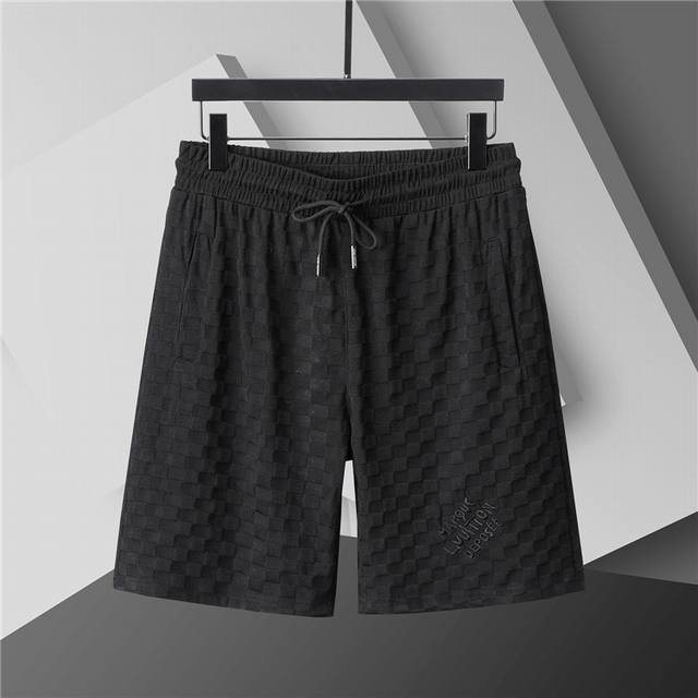 2025 Spring and Summer New T-shirt. Men's round neck classic logo casual pants u