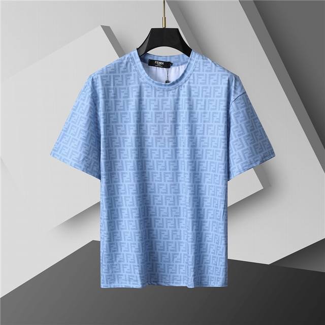 2025 Spring and Summer New T-shirt. Men's round neck classic Logo T-shirt uses i
