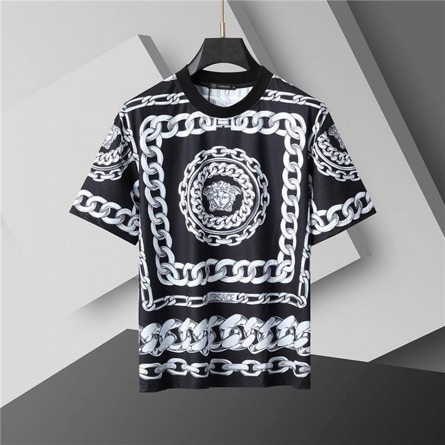 2025 Spring and Summer New T-shirt. Men's round neck classic Logo T-shirt uses i