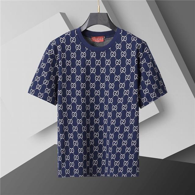 2025 Spring and Summer New T-shirt. Men's round neck classic Logot shirt uses im