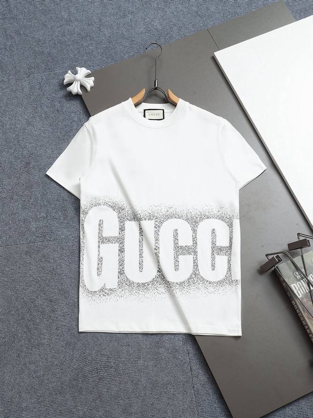 Gucci Gucci Balenciaga joint inkjet graffiti logo printing The logo is refined a