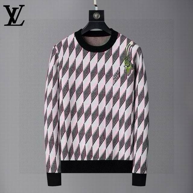 New sweater Style number: 6821 Main Color: black, purple Size: M