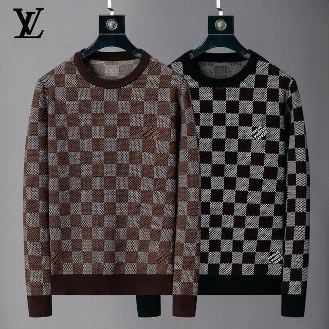 New sweater Style number: 3125 Main Color: Black, Brown Size: M