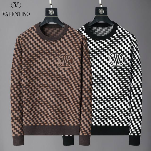 New sweater Style number: 3112 Color: black, brown Size: M