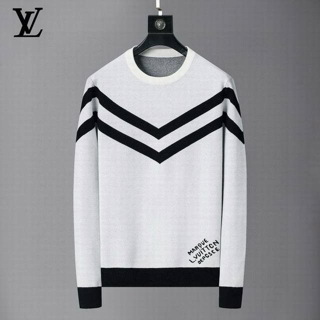 New sweater Style number: 3101 Color: black, white Size: M