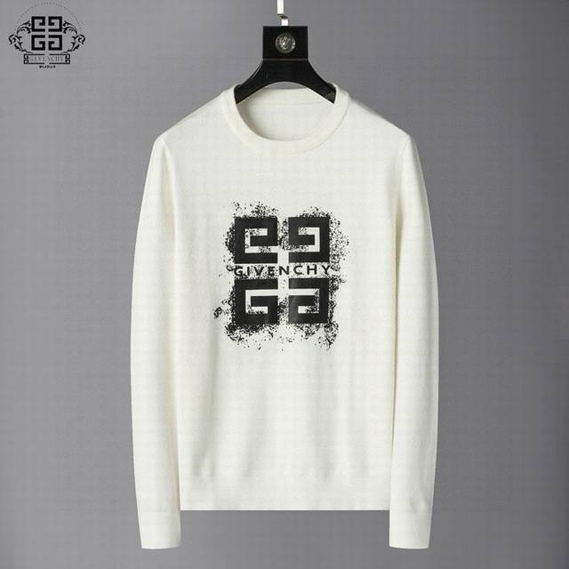 New sweater main push Style number: 3116 Color: black, white Size: M