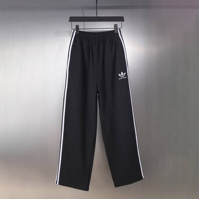 C014# Three-bar embroidered trousers and sweatpants for men and women Color: Bla