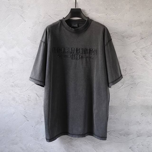 Cx19# Worn and distressed heavy washed letter patch embroidered short-sleeved T-
