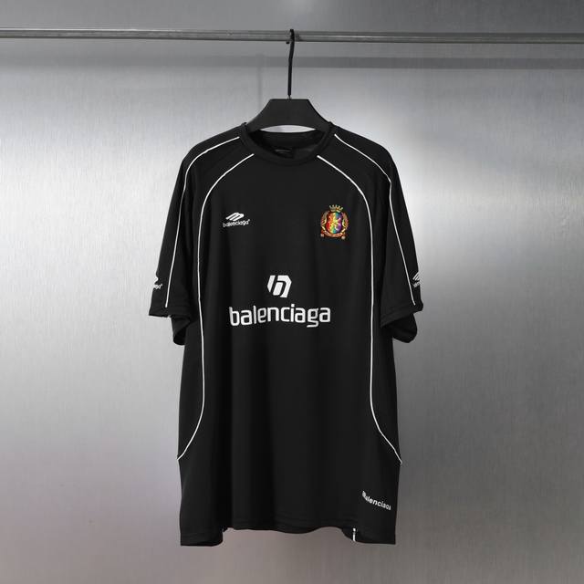 E03# Football embroidered short-sleeved jersey in stock for men and women Color: