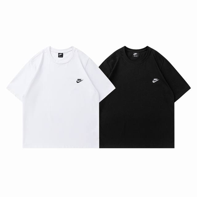 109# Nike T-shirt black and white M-Xxl DDD