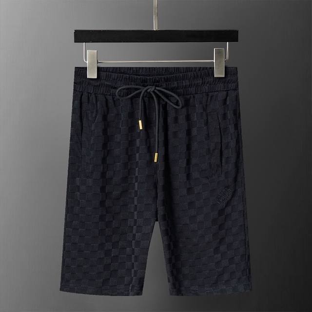 Style number: 8213# 2025 spring and summer new men's casual shorts, small check