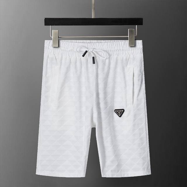 Style number: 8203# 2025 spring and summer new men's casual shorts, triangular