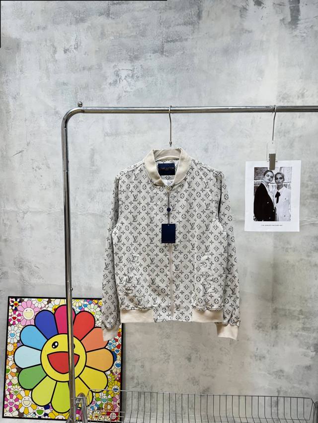 Style number #Z44 Lv full print jacquard jacket Louisvuitton counter synchroniz