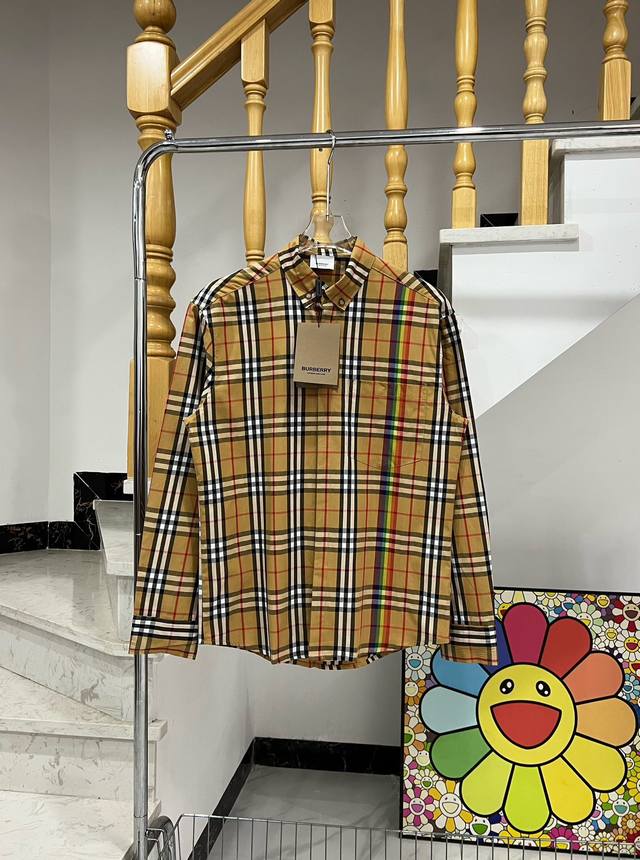 Style No. W901 Burberry rainbow classic check shirt The difference is the wrong