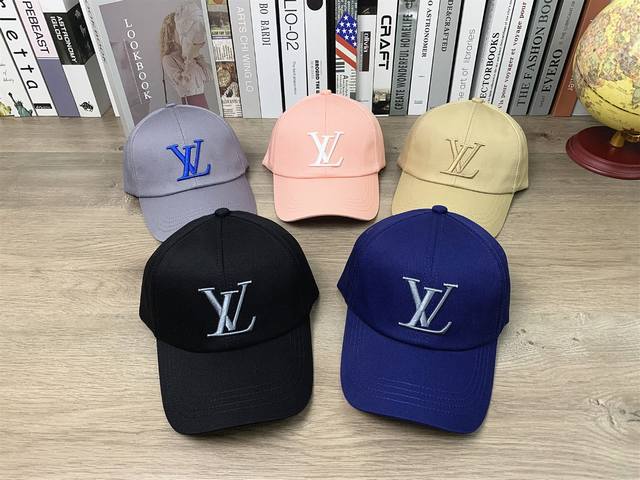9726# #Lv classic baseball cap casual duckbill cap for men and women all-match h