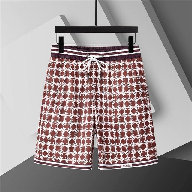 2025 Spring and Summer New T-shirt. Men's round neck classic logo beach pants, u
