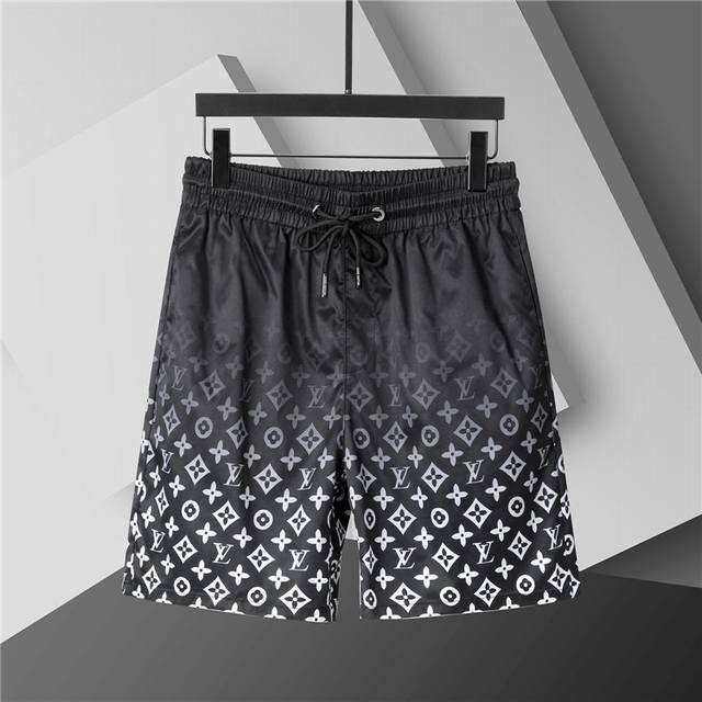 2025 Spring and Summer New T-shirt. Men's round neck classic logo beach pants, u