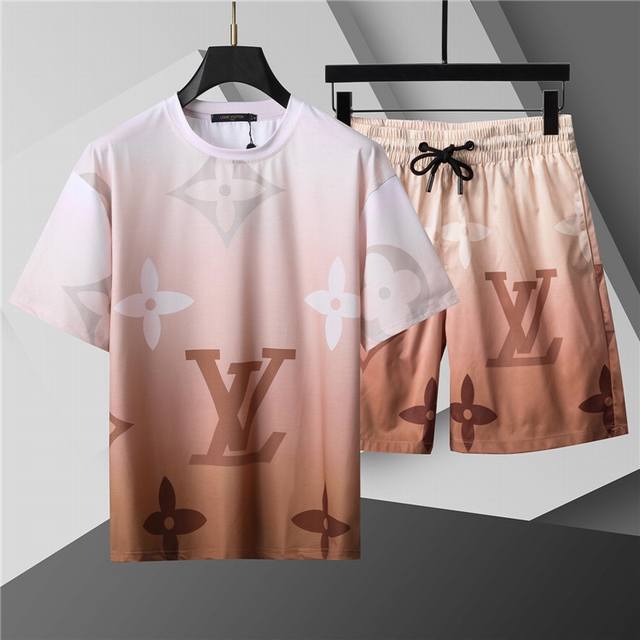 2025 Spring and Summer New T-shirt. Men's round neck classic logo lapel uses imp