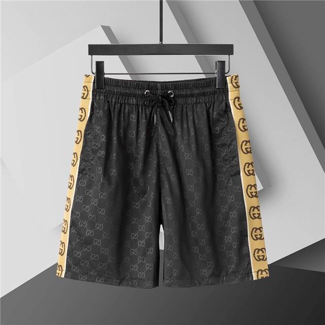 2025 Spring and Summer New T-shirt. Men's round neck classic logo beach pants, u