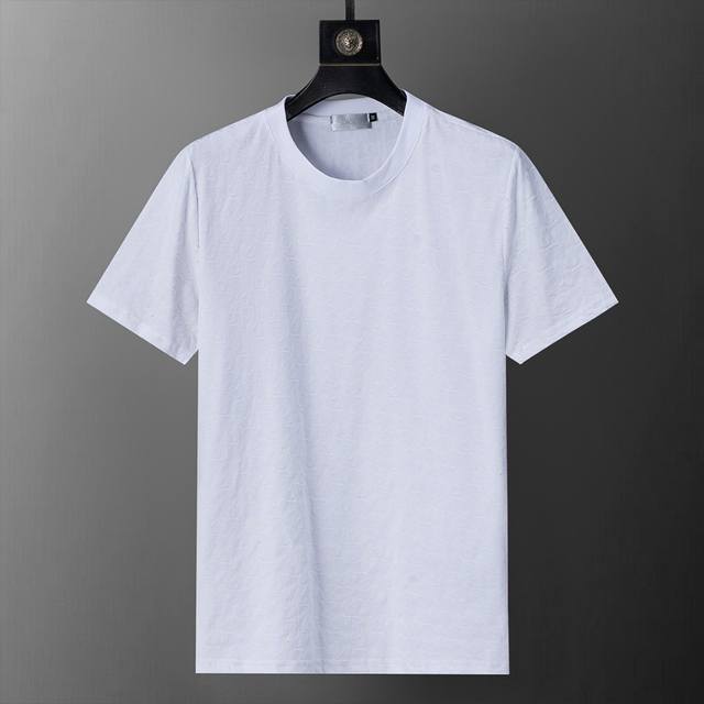 New T-shirt with flocking printing, exquisite workmanship, synchronized with th