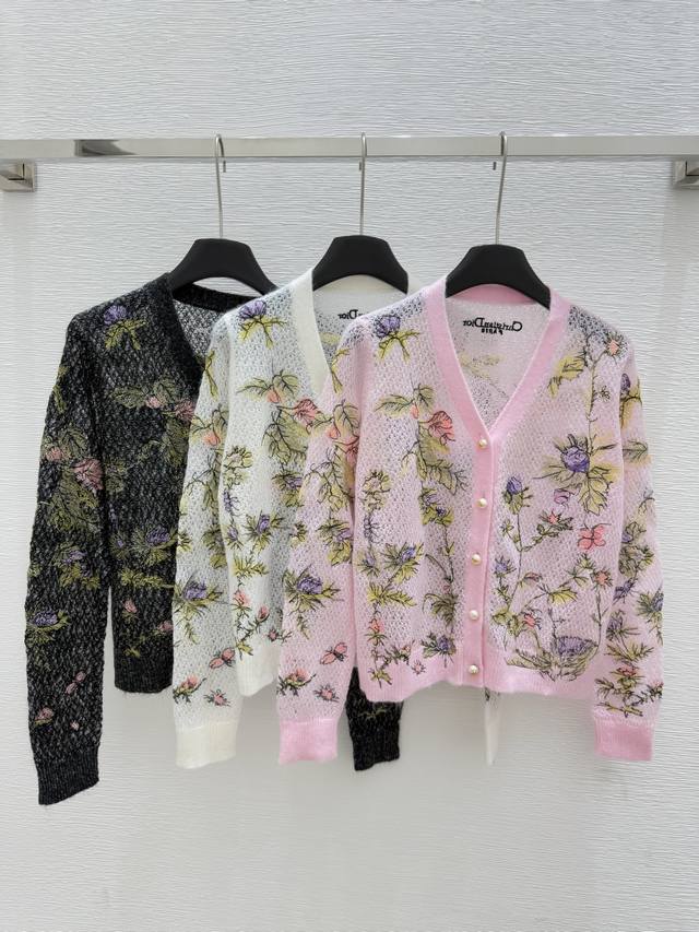 D New summer jungle pattern embroidered knitted V-neck cardigan Color: White. Bl