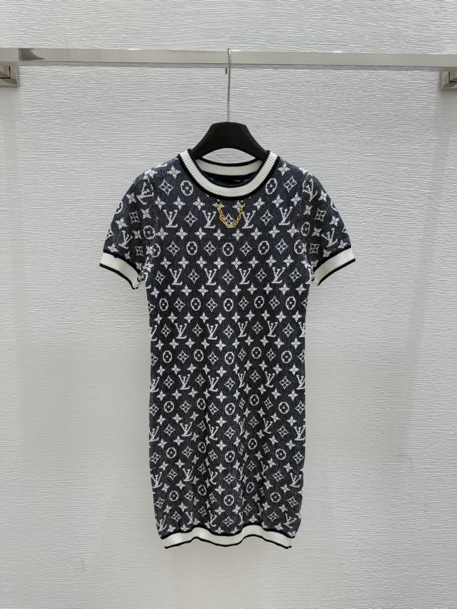 L new summer chain monogram knitted round neck dress Color: Navy Size: 36.38.40