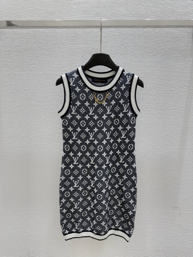 L new summer chain monogram knitted vest dress Color: Navy Size: 36.38.40 DDD
