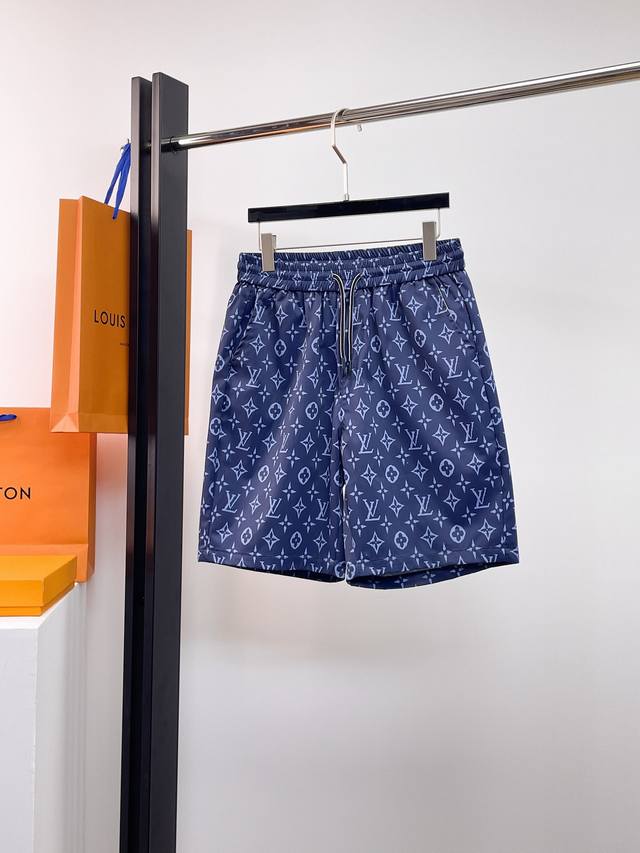 Louis Vuitton Lv three-label complete 2025 summer new men's casual shorts. High-