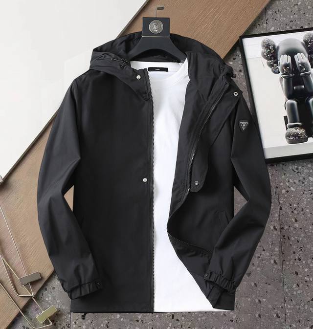 Same style as on the official Prada website, also on sale! New Spring 2025 men's