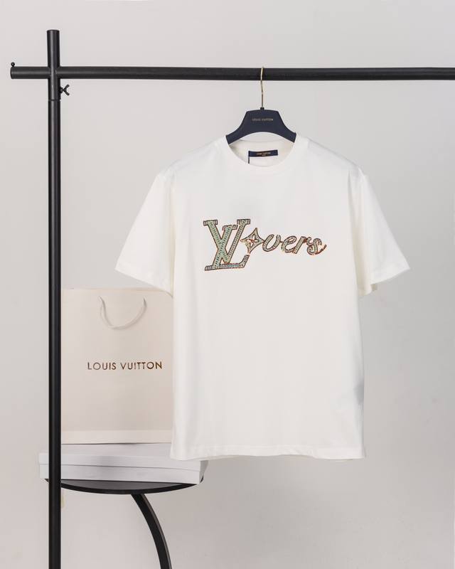 A613Louis Vuitton*Louis Vuitton Lv 2025 new style heavy sequin embroidered short