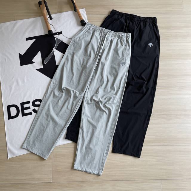 High-quality quick-drying pants from Descente, two-tone, outdoor sports casual T