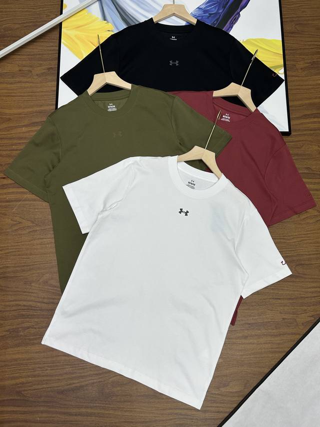 New Under Armour men's crew neck short-sleeved T-shirt! Classic and fashionable,