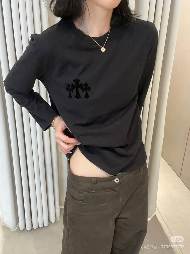 Black and gray are not picky and can be matched with any color.