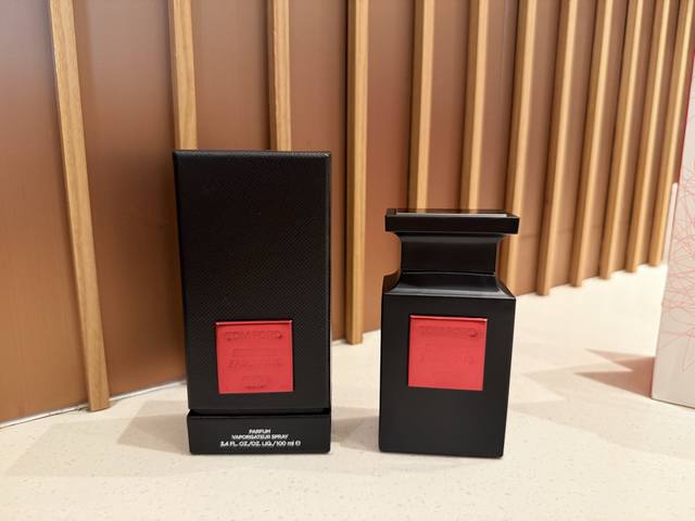 New Arrival! Countertop Edition ~ Fragrance: Leather Notes. Top Notes: Clary Sag