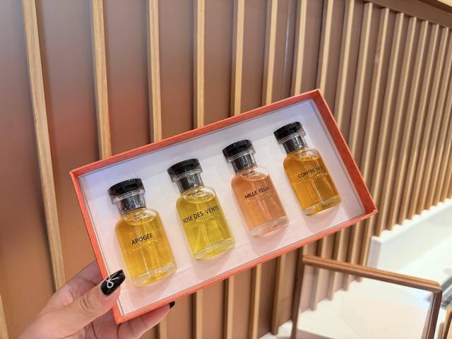 New Arrival! , Counter Edition ~ Lv Perfume Sample 30ml Four-Piece Set 25 Limite
