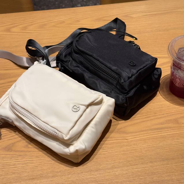 Lulu's outdoor quick-drying waterproof mobile phone water cup bag is a hot new s