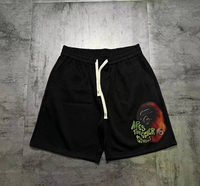 Ape Head versatile casual sports couple shorts. The fabric is made of sports air