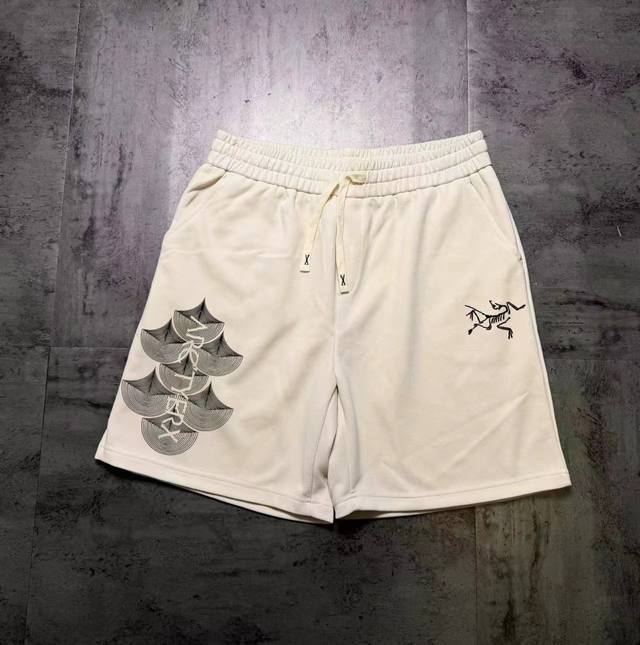 Arc'teryx versatile casual sports couple shorts. Made of sports air layer fabric