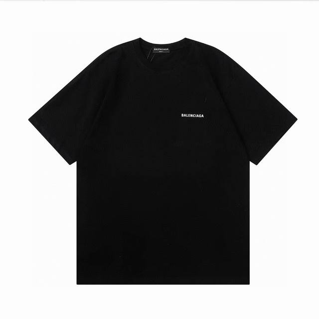 Balenciaga Paris logo printed short sleeves on the front and back. Made of 240g