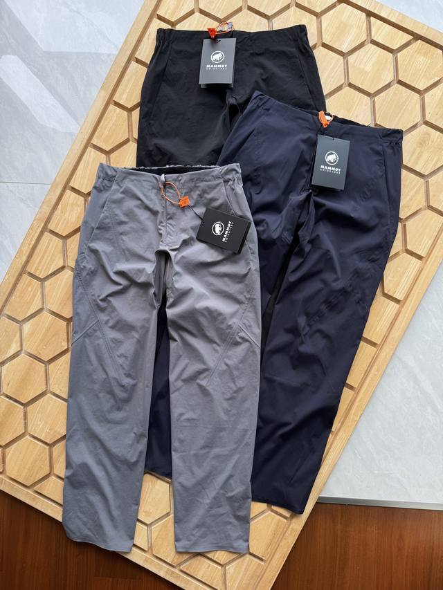 High-end, high-end product! Mammoth Stretch Quick-Dry Pants, the perfect outdoor