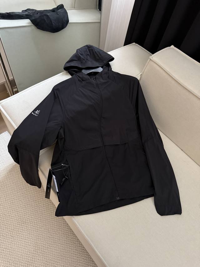 Kailas Sports Outdoor Hiking Leisure Lightweight Waterproof Hooded Sun Protectio