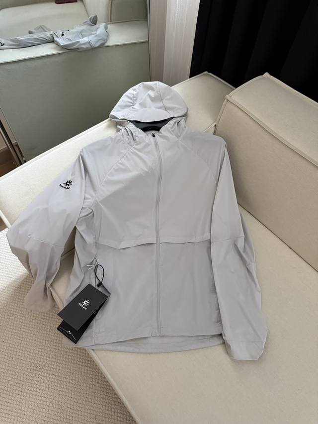 Kailas Sports Outdoor Hiking Lightweight Waterproof Casual Hooded Sun Protection