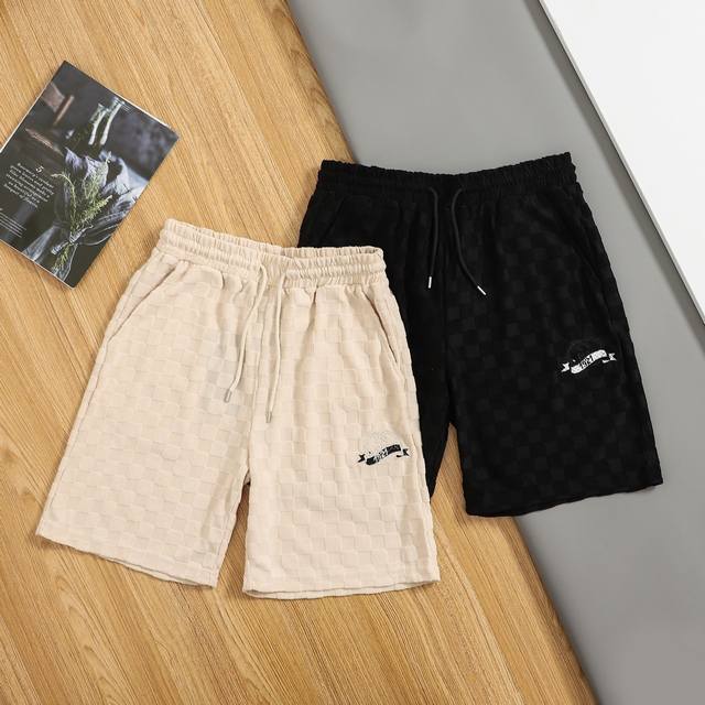 Top-tier Gucci Spring/Summer casual shorts, now available on the official websit