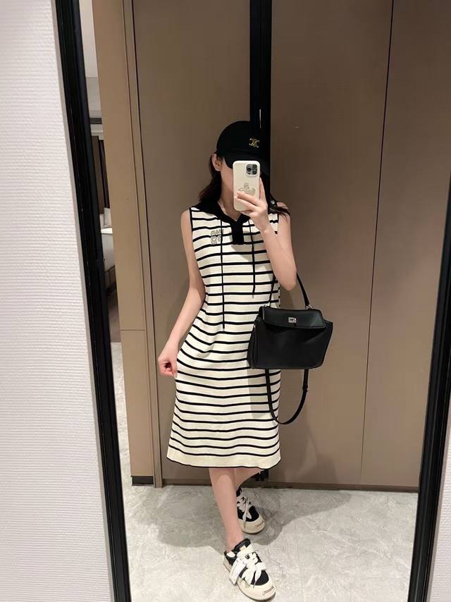 New Arrival Aw King 25Ss New Striped Dress Classic Striped Color Matching Dress