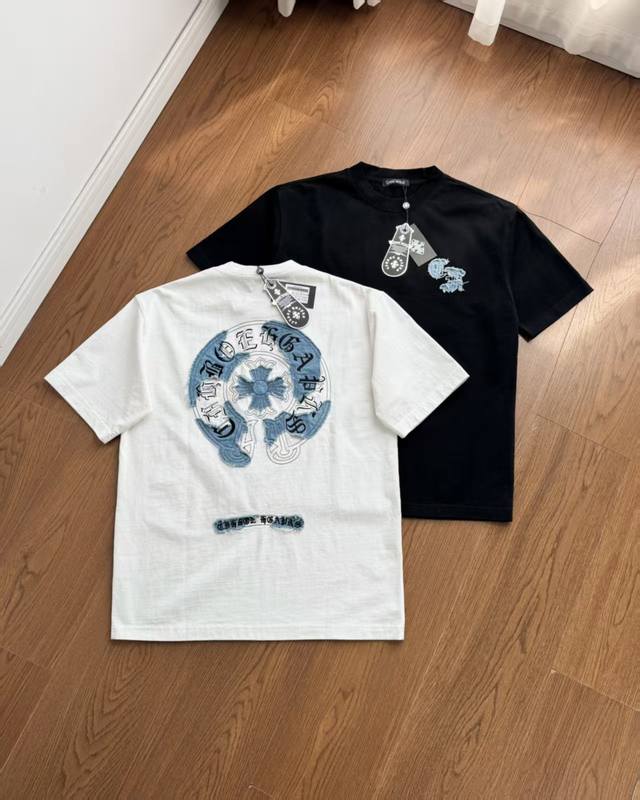 Chromehearts unisex short-sleeved T-shirt. Specifications: 320g. Made of heavywe