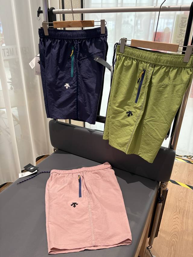 Descente couple's dopamine with three-proof quick-drying shorts Pace Rival women