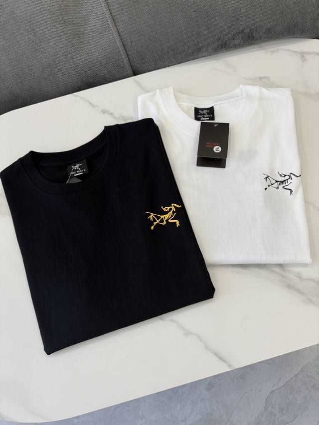 New Arcteryx 25Ss Dragon Year Limited Edition Couple's Short-sleeved T-shirt wit