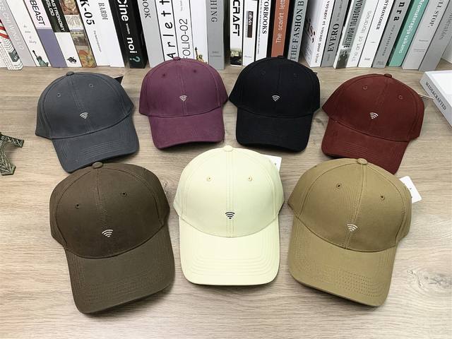 9634 Korean fashion signal embroidery logo hard top baseball cap casual men and